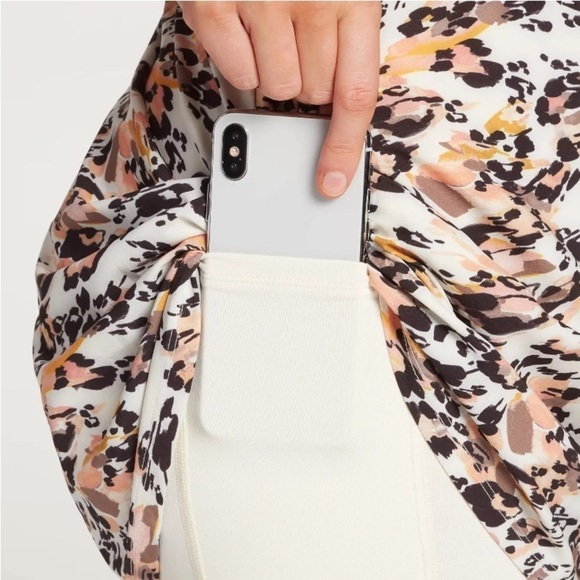 Calia women’s performance dress in new animal, shorts underneath, size XS, NWT - Picture 4 of 11